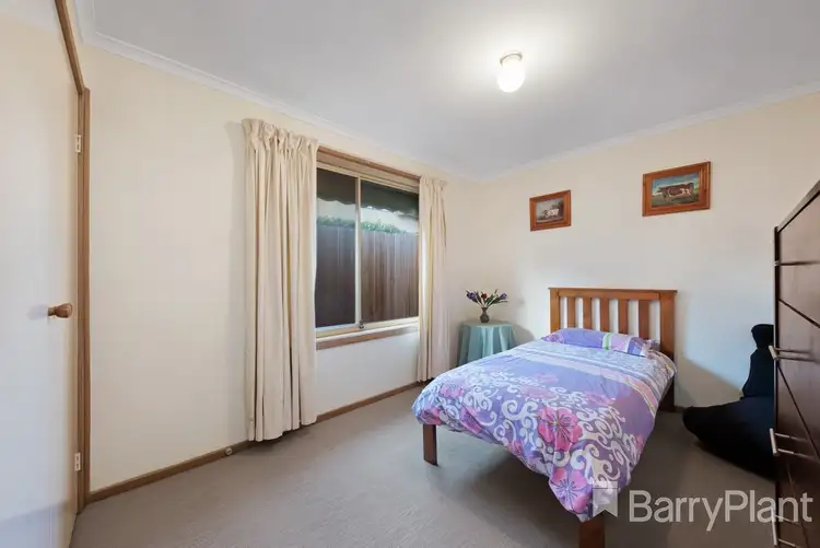 Sixth view of Homely house listing, 2 Littler Court, Altona Meadows VIC 3028