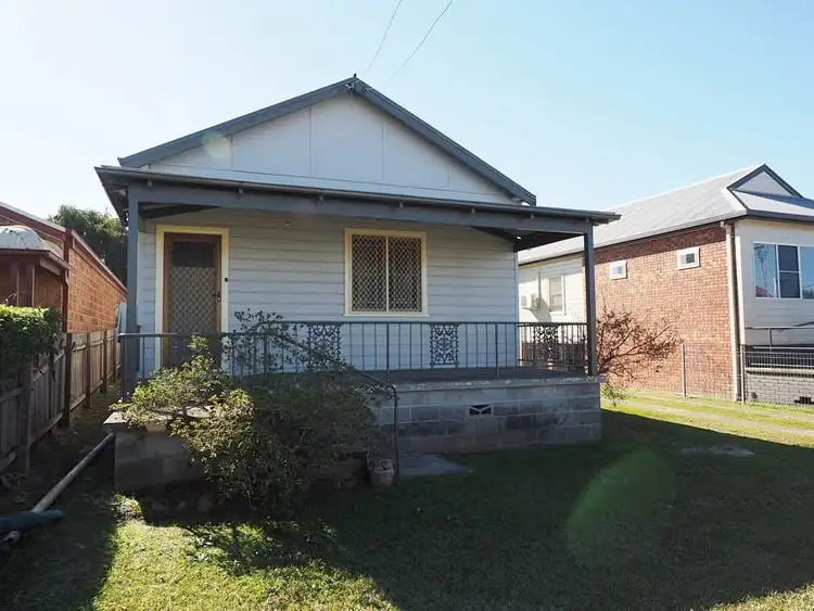 77 Belgrave Street