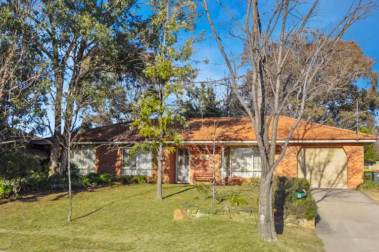 8 Opperman Way, Windradyne NSW 2795