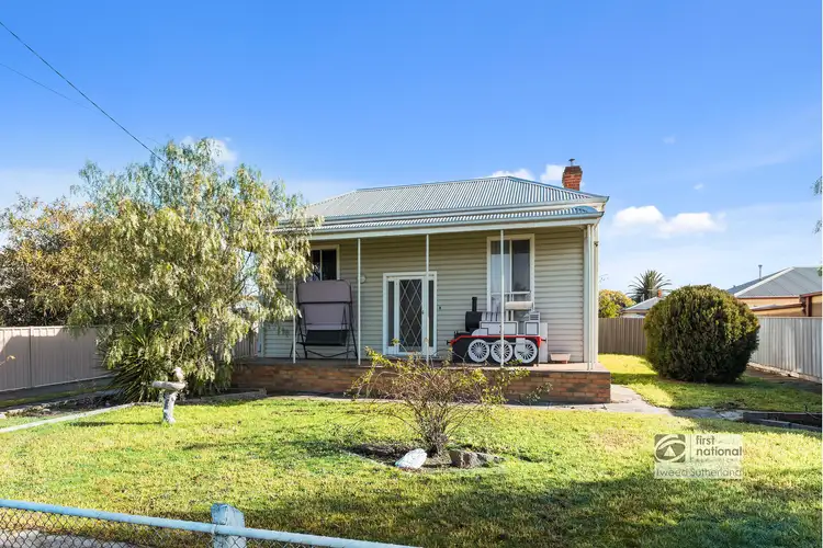 19 Nelson Street, California Gully VIC 3556
