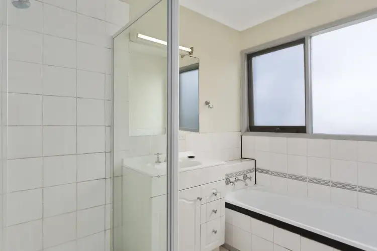 Fifth view of Homely house listing, 17 Mockridge Drive, Kangaroo Flat VIC 3555