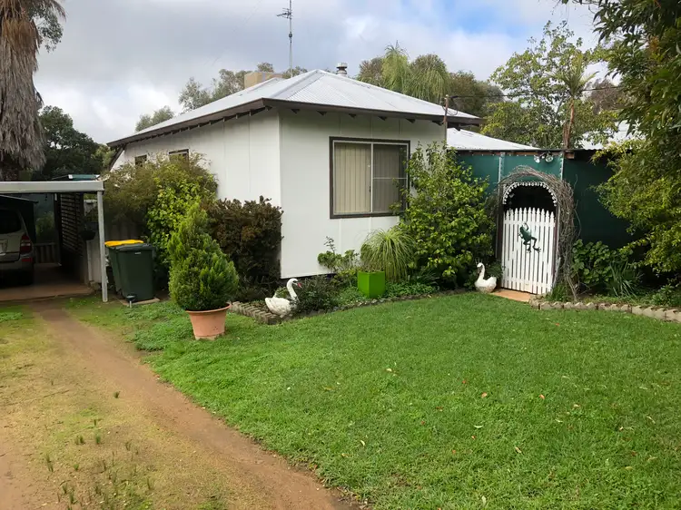 66 Grey Street, York WA 6302