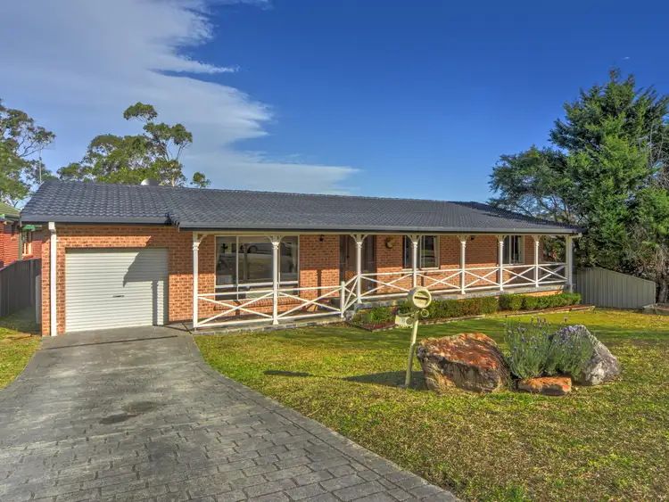6 Sutherland Drive, North Nowra NSW 2541