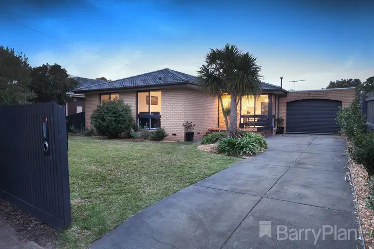 34 Cassandra Drive, Gladstone Park VIC 3043