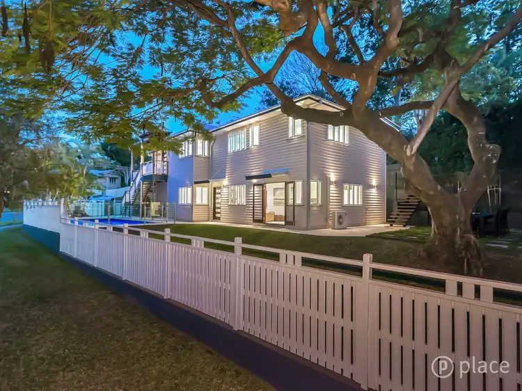 33 Leworthy St, Bardon QLD 4065