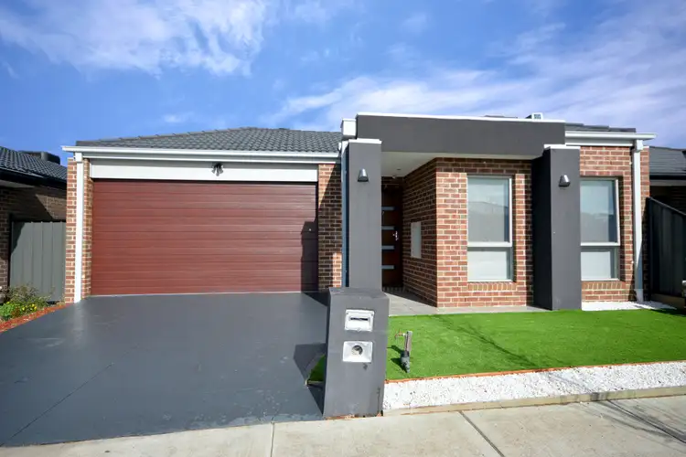 7 Violet Place, Craigieburn VIC 3064