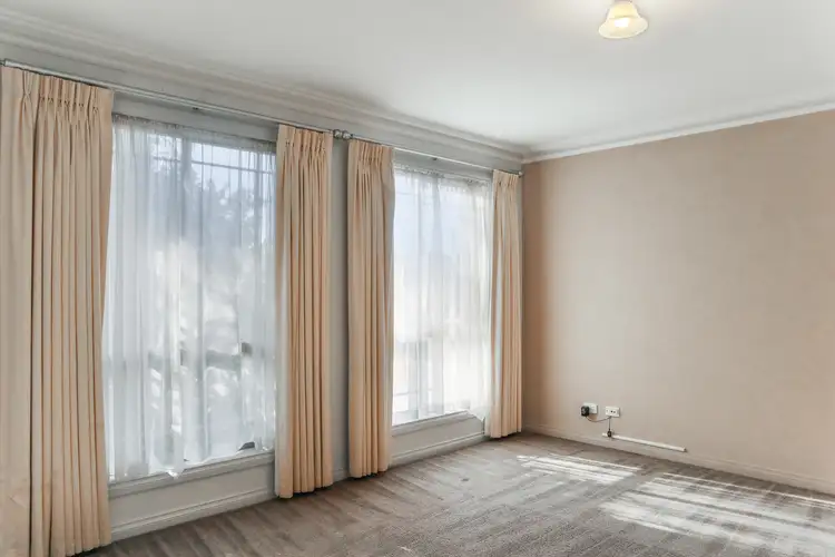 Third view of Homely house listing, 5 Jade Court, Kangaroo Flat VIC 3555