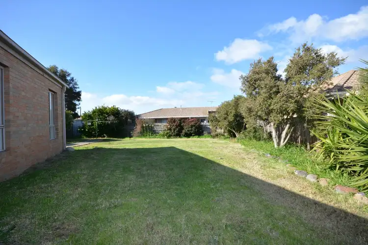 Fifth view of Homely house listing, 113 Bridgewater Road, Craigieburn VIC 3064