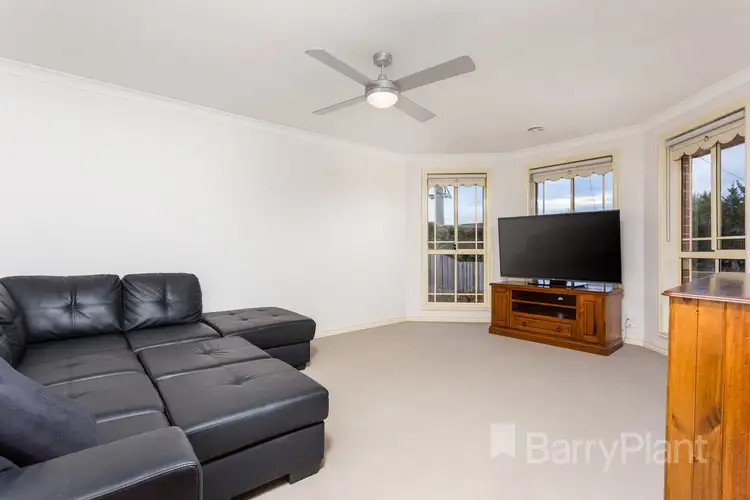 Second view of Homely house listing, 6 Kitson Court, Altona Meadows VIC 3028