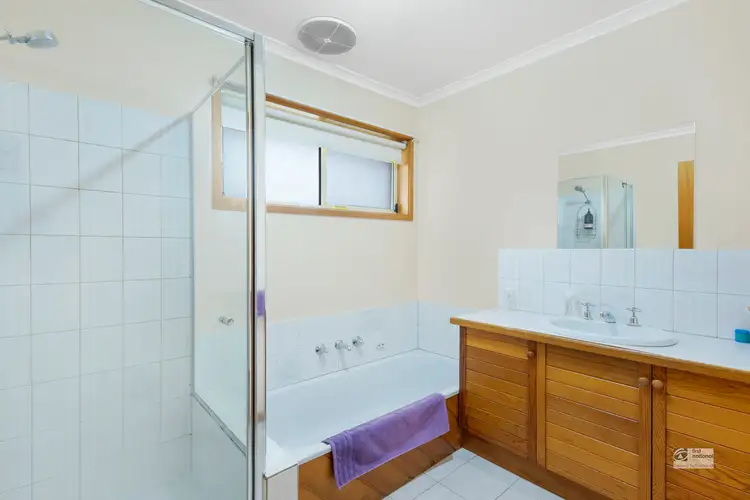 Sixth view of Homely house listing, 1/9 Patricia Court, Golden Square VIC 3555