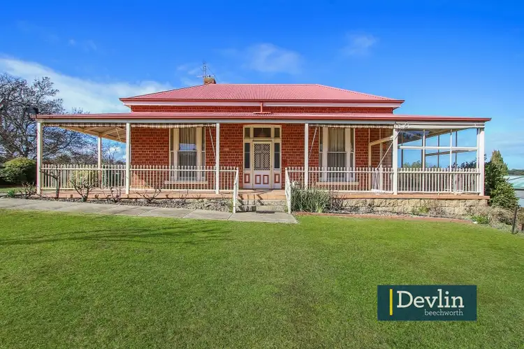 10 Ford Street, Beechworth VIC 3747