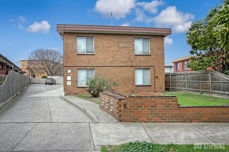 1/6 Hatfield Court, West Footscray VIC 3012