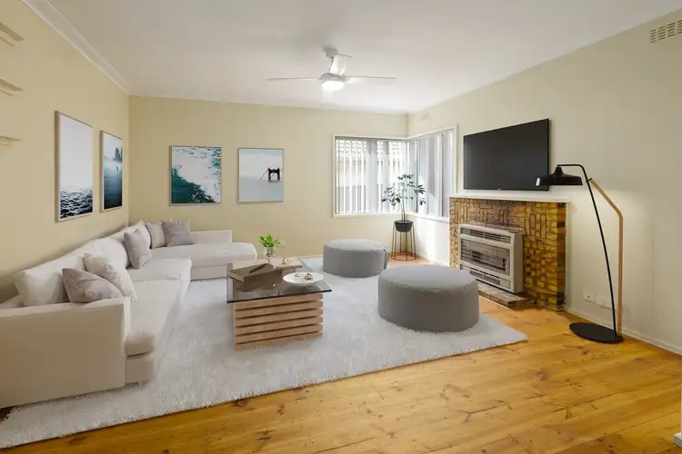 Second view of Homely house listing, 2 Benjamin Street, Kangaroo Flat VIC 3555