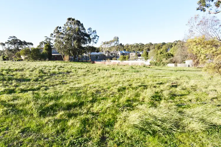 1189 Geelong Road, Mount Clear VIC 3350