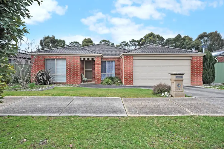 22 Clayton Park Drive, Canadian VIC 3350
