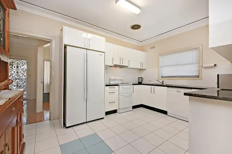 Third view of Homely house listing, 5 Jeanette Street, Padstow NSW 2211