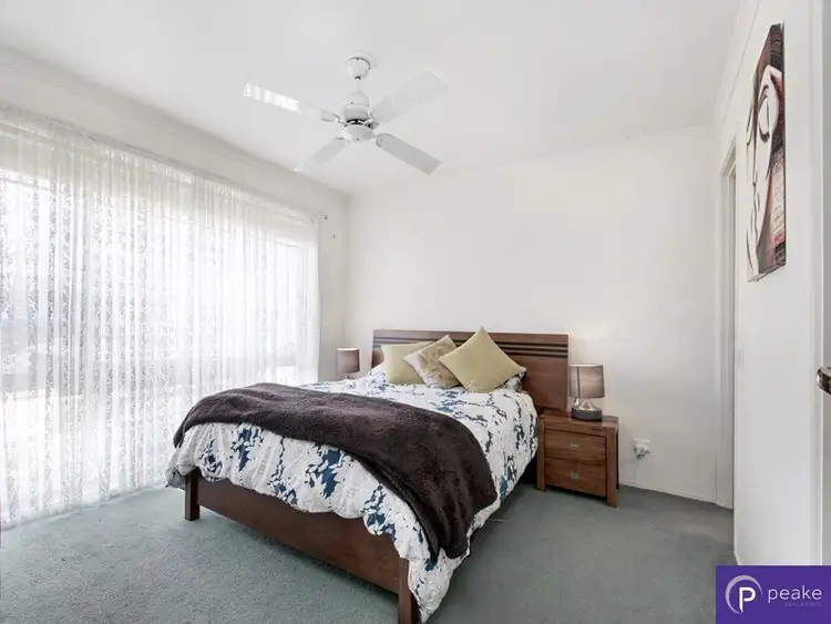 Fifth view of Homely house listing, 22 Grantham Cr, Berwick VIC 3806
