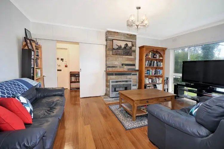 Fifth view of Homely house listing, 28 Pinewood Drive, Mount Waverley VIC 3149