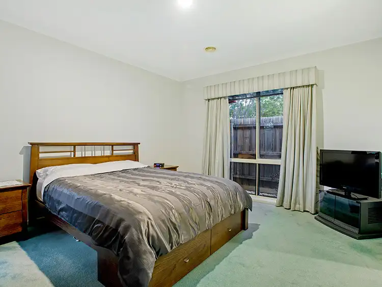 Second view of Homely house listing, 10 Stagecoach Close, Hoppers Crossing VIC 3029