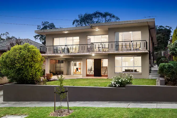 10 Latrobe Street, Bulleen VIC 3105