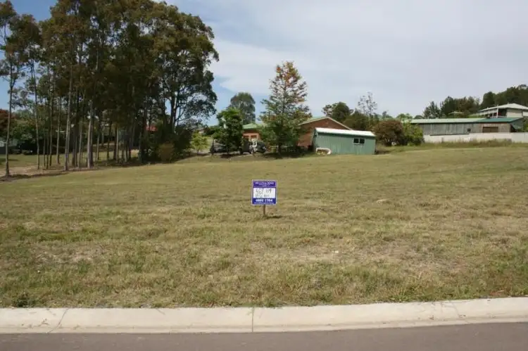 13 Rens Street, Dungog NSW 2420