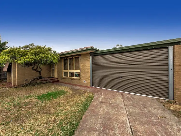 19 Sutherland Street, Albanvale VIC 3021