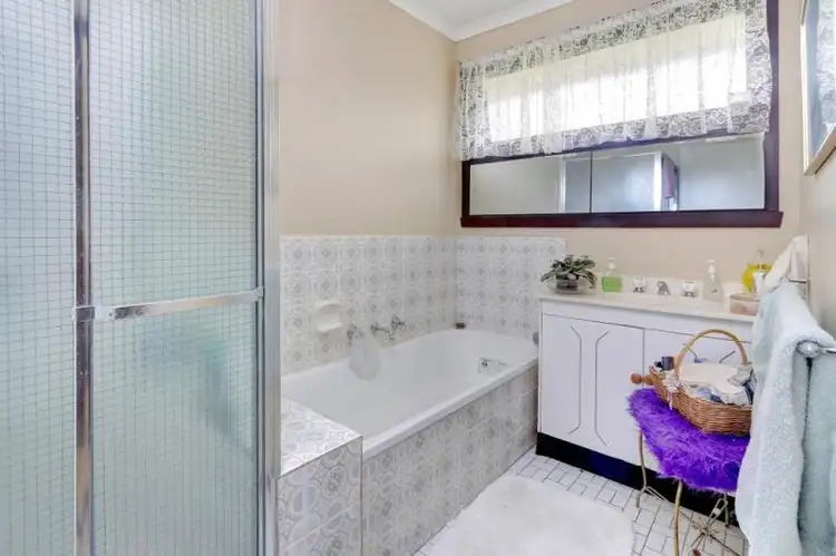 Sixth view of Homely unit listing, 4/8 Hill Street, Frankston VIC 3199