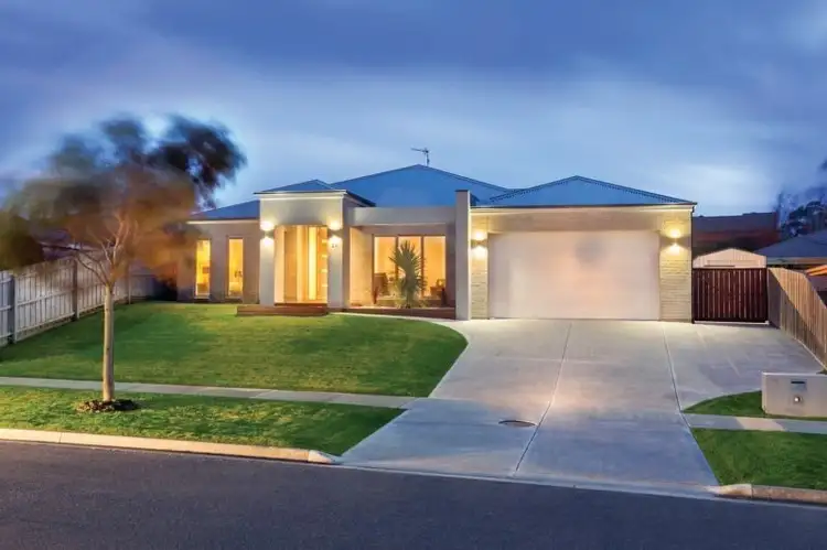 20 Graham Street, Buninyong VIC 3357