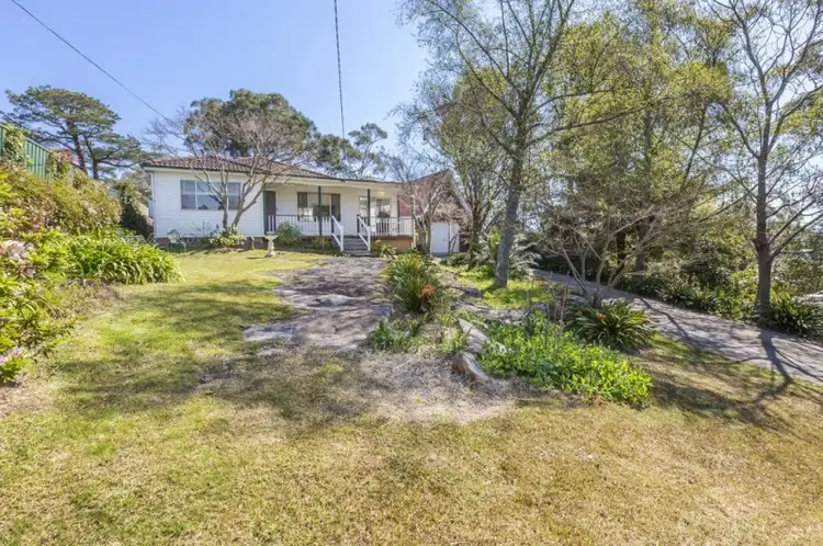 Second view of Homely house listing, 20 Everton Road, Faulconbridge NSW 2776