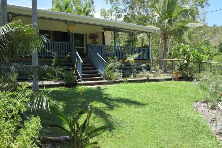 Second view of Homely house listing, 4 Mirimar Crescent, Arcadia QLD 4819
