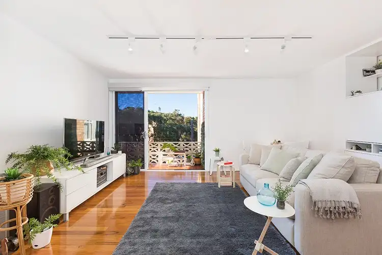 Main view of Homely unit listing, 6/20 Burke Road, Cronulla NSW 2230