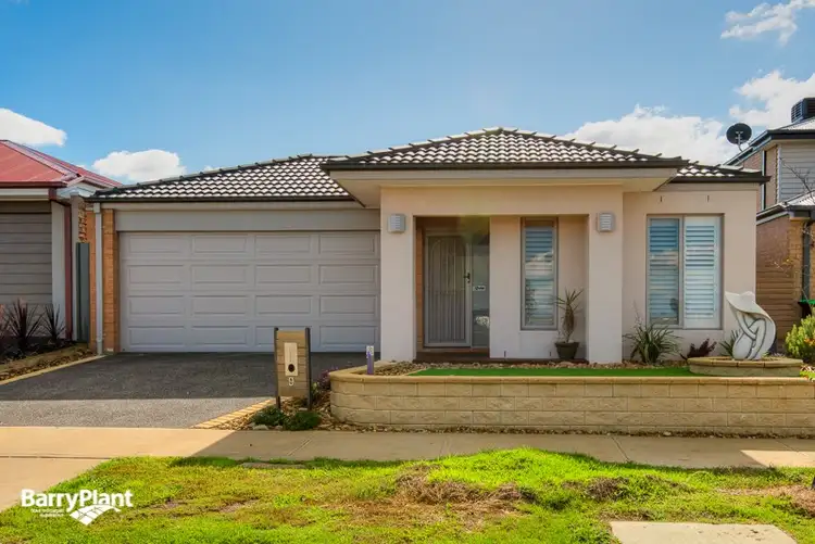 9 Gerda Grove, Cranbourne North VIC 3977