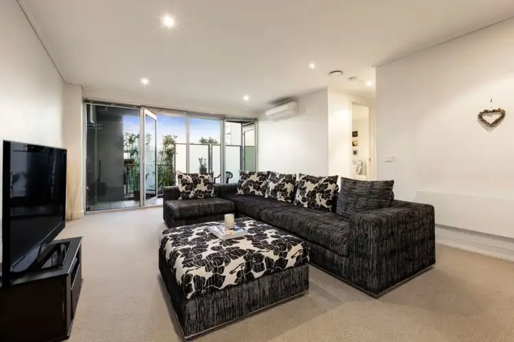 Second view of Homely apartment listing, 6/200 Bay Street, Port Melbourne VIC 3207