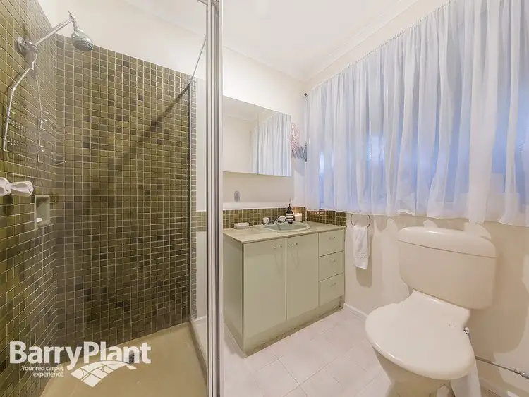 Seventh view of Homely house listing, 5 Bletchley Place, Kealba VIC 3021