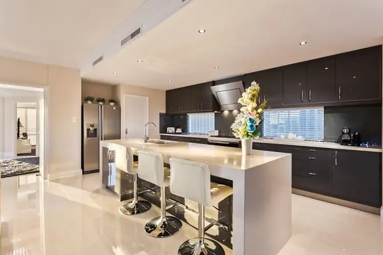 Seventh view of Homely house listing, 2 Santos Vista, Iluka WA 6028