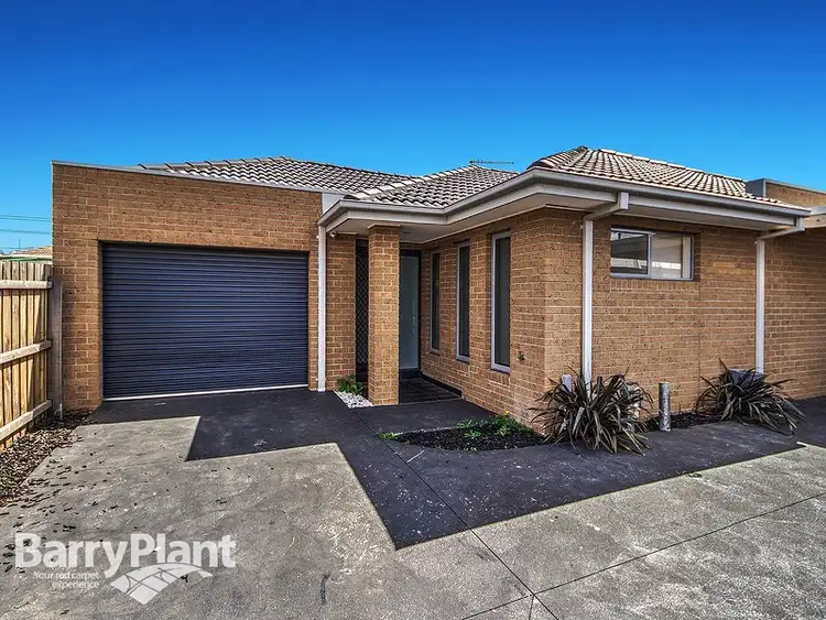2/32 Kodre Street, St Albans VIC 3021