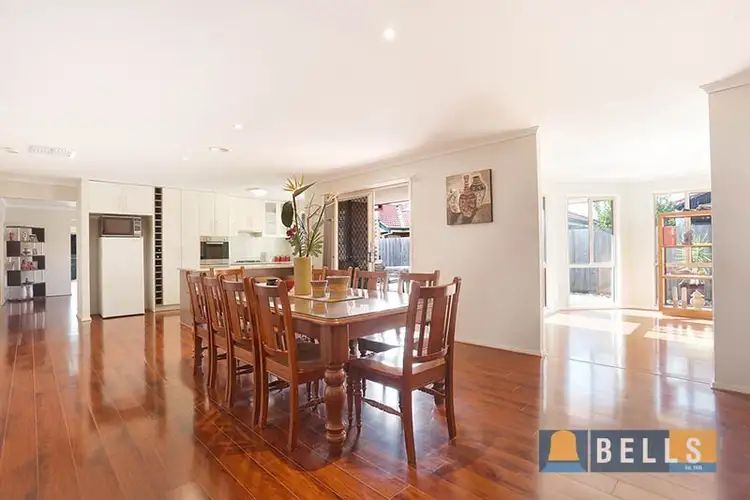 3 Mark Drive, Hillside VIC 3037