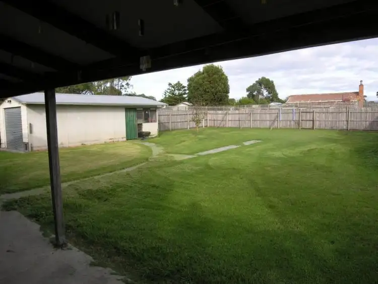 Fourth view of Homely house listing, 5 Newton Street, Seaspray VIC 3851