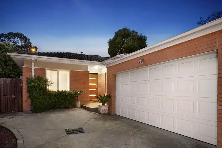 2/37 Soderlund Drive, Doncaster VIC 3108