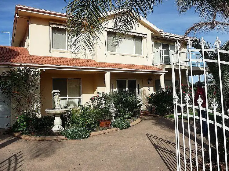 5/260 Marine Parade, Lakes Entrance VIC 3909