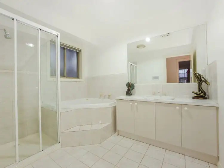 Seventh view of Homely house listing, 43 Saronvale Crescent, Hillside VIC 3037