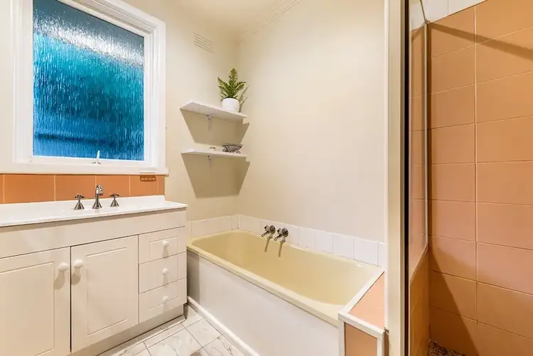 Sixth view of Homely house listing, 1 Dawayne Street, Burwood East VIC 3151