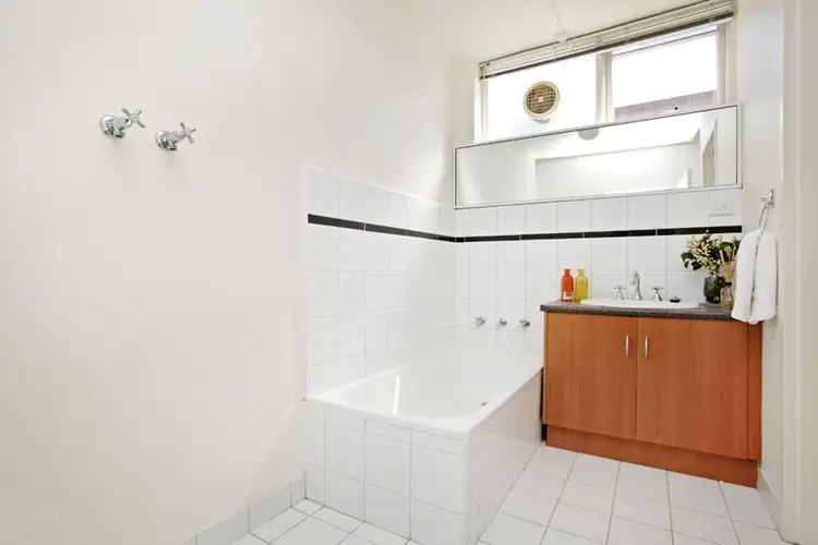 Seventh view of Homely apartment listing, 3/15 Munro Street, Ascot Vale VIC 3032
