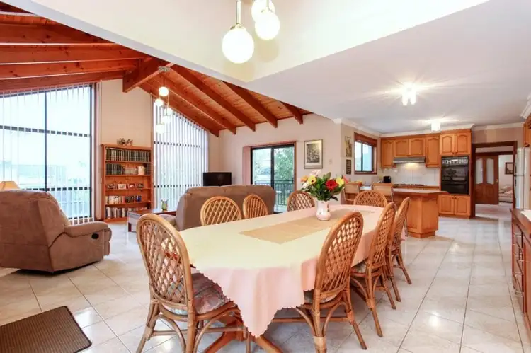 Sixth view of Homely house listing, 3 Newcastle Court, Greenvale VIC 3059