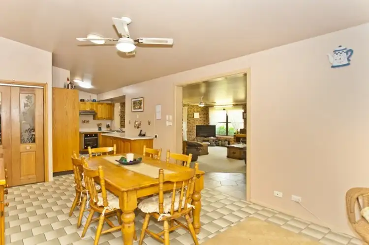 Fifth view of Homely house listing, 18 Boyd Boulevarde, Medowie NSW 2318