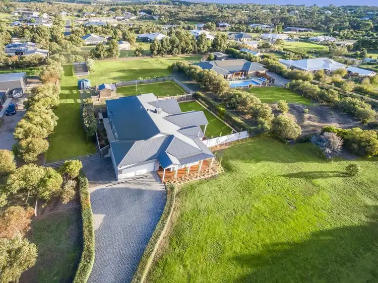 155 Coombes Road, Torquay VIC 3228