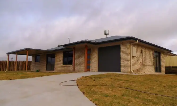 6 Lookout Place, Warwick QLD 4370