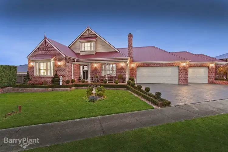 5 Brennan Court, Berwick VIC 3806