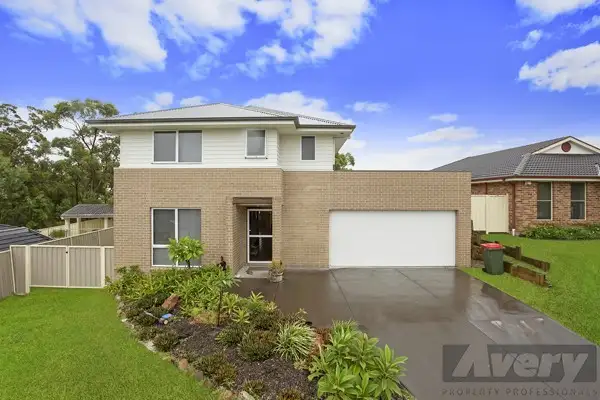 5 Karina Place, Bolton Point NSW 2283