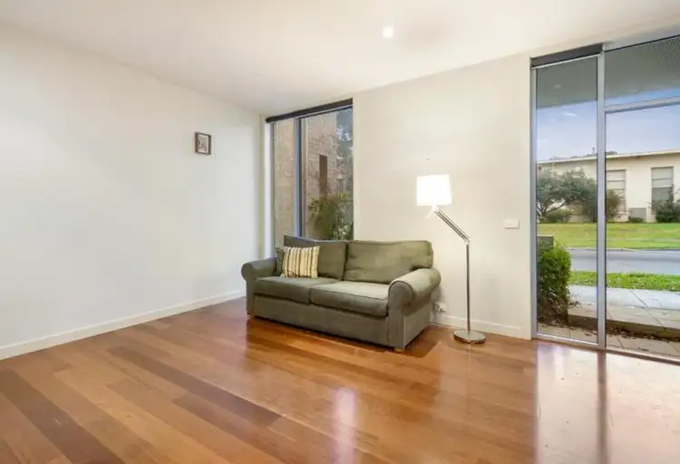 Fifth view of Homely townhouse listing, 19 Pottage Circuit, Macleod VIC 3085